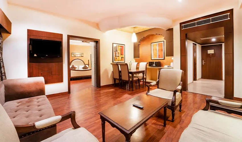 Luxury Suite