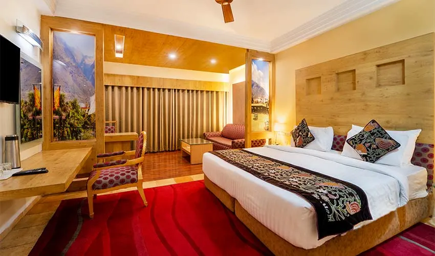 Luxury room shrine facing