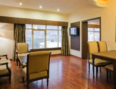 Luxury Suite Living Dining
